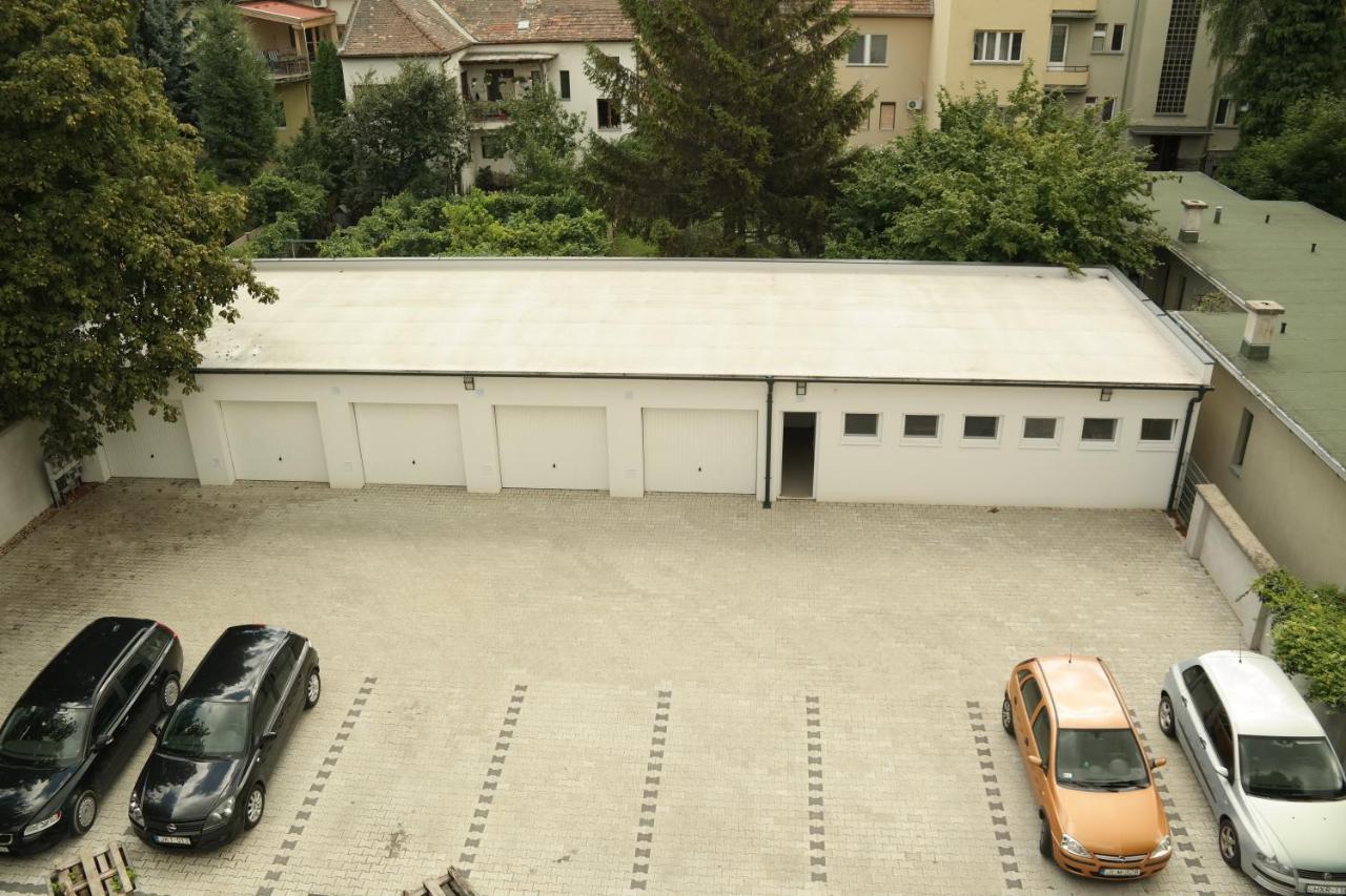 Riverside Apartman With Free Parking Győr Exterior foto